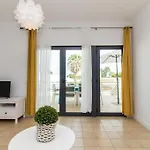 Rainbow House By Ici Villa Albufeira